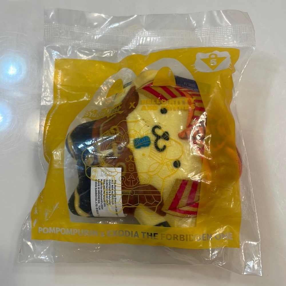 Hello Kitty x Yu-Gi-Oh! Pompompurin x Exodia The Forbidden One McDonald’s Toy #5